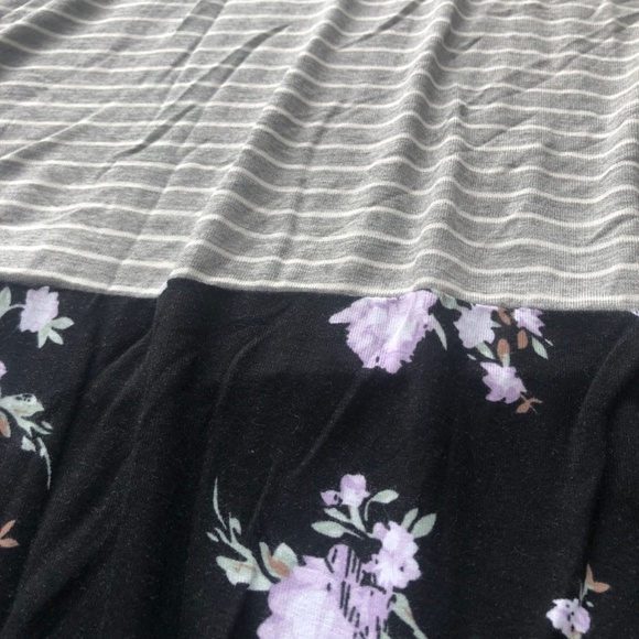 Warehouse one 3x topmultiple colours, shortie sleeves, new or like new - Picture 2 of 7